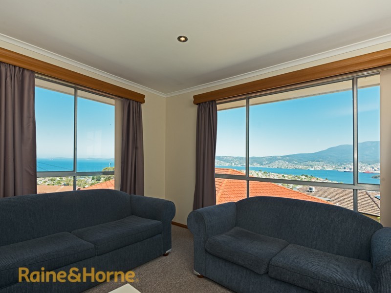 1/3 Kurrewa Court, Bellerive TAS 7018