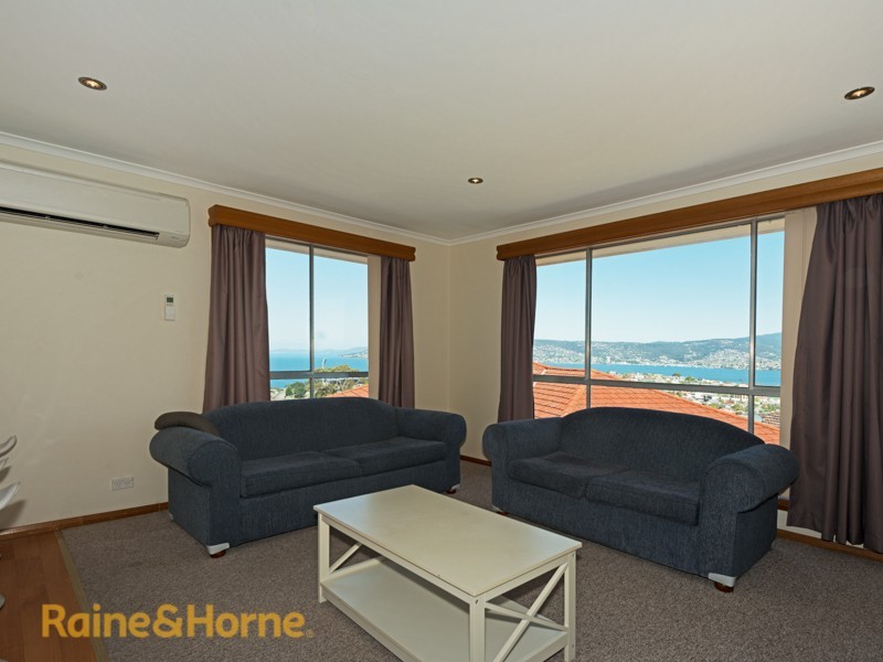 1/3 Kurrewa Court, Bellerive TAS 7018