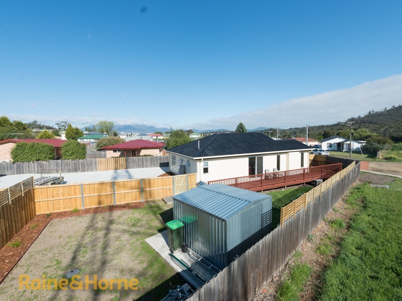 1/243 Bligh Street, Warrane TAS 7018