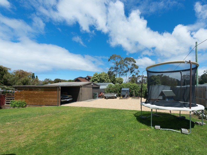 26 Montgomery Avenue, Seven Mile Beach TAS 7170