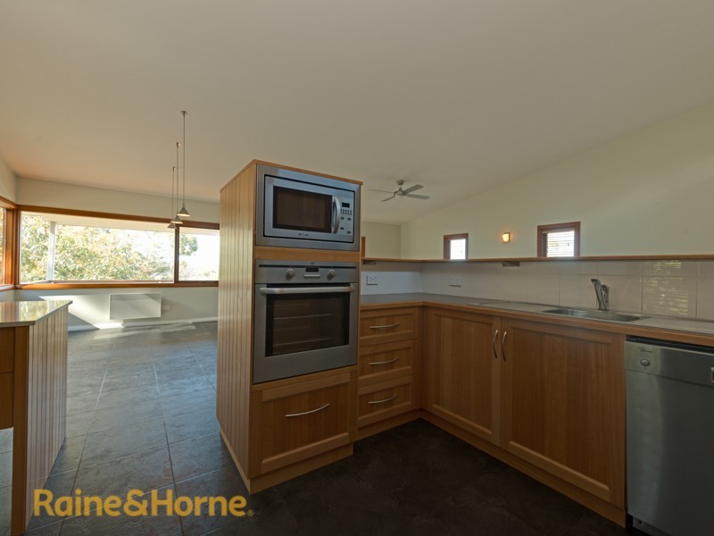 4 Olinka Court, Carlton TAS 7173