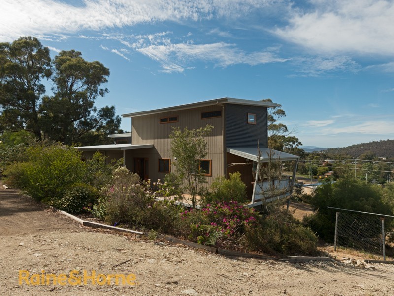 4 Olinka Court, Carlton TAS 7173
