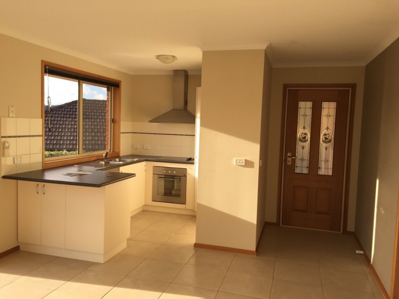 1/31 Raleigh Court, Howrah TAS 7018