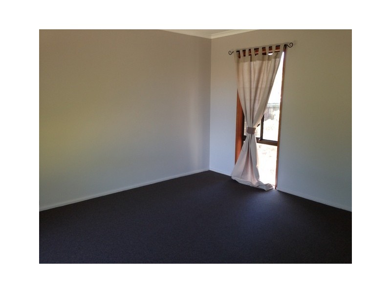 8 Benboyd Circle, Rokeby TAS 7019