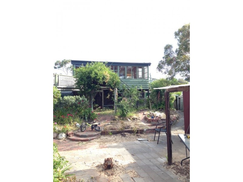 6 Jetty Road, South Arm TAS 7022