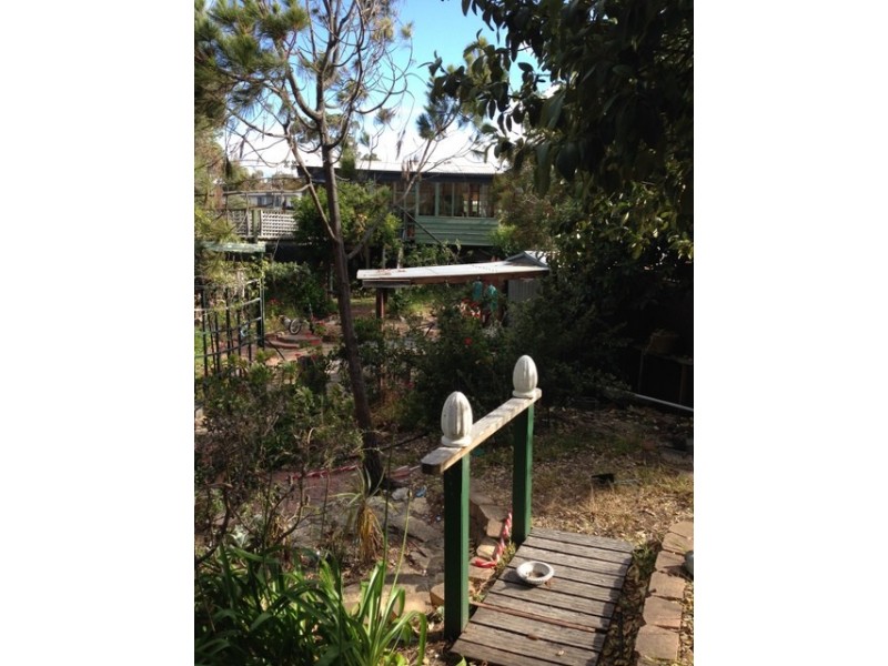 6 Jetty Road, South Arm TAS 7022