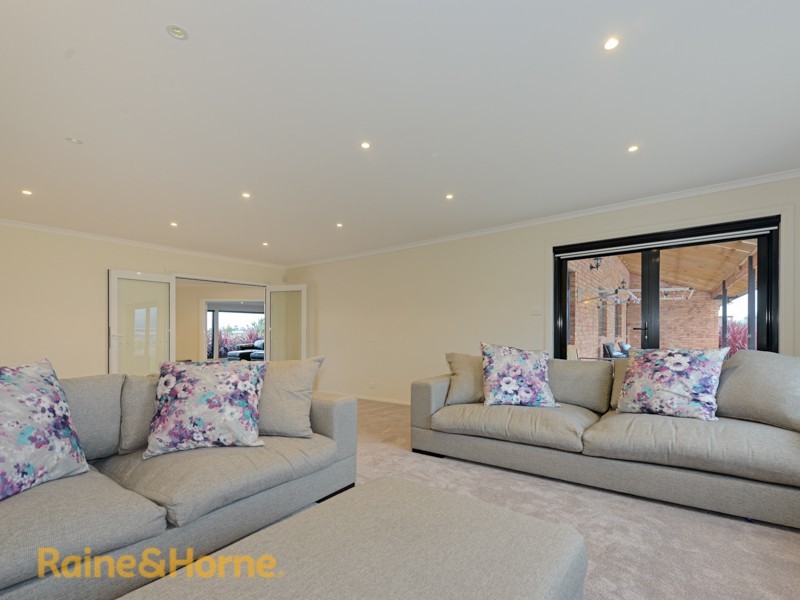 2 Rotary Place, Acton Park TAS 7170