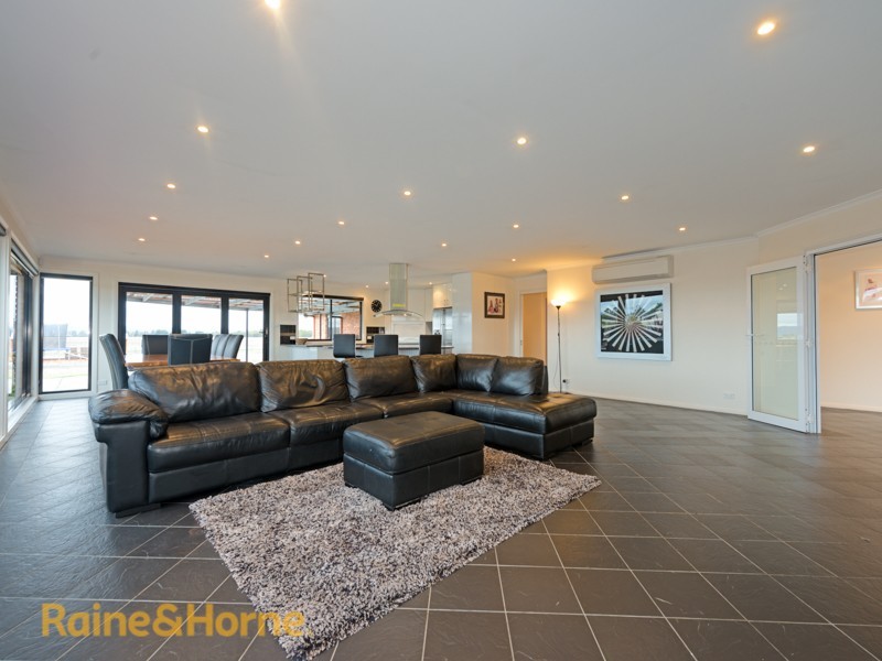 2 Rotary Place, Acton Park TAS 7170