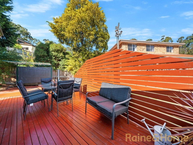 2/76 Begonia Street, Lindisfarne TAS 7015