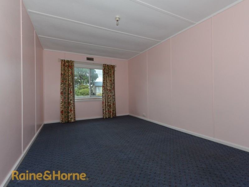 1/36 Schouten Street, Warrane TAS 7018