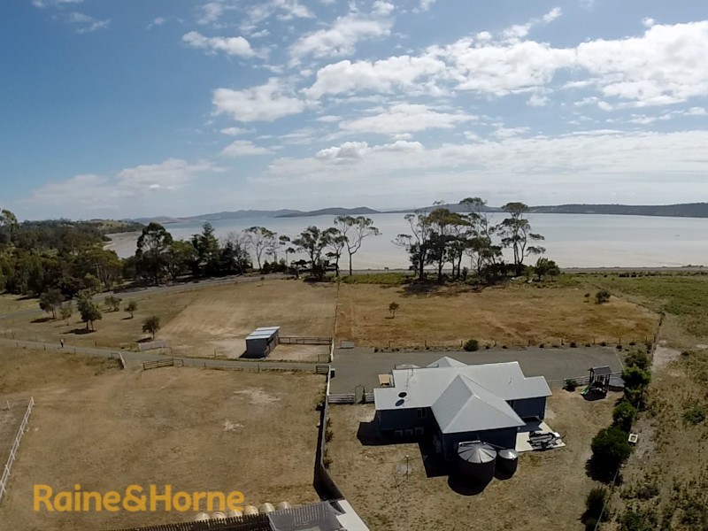 2944 South Arm Road, South Arm TAS 7022
