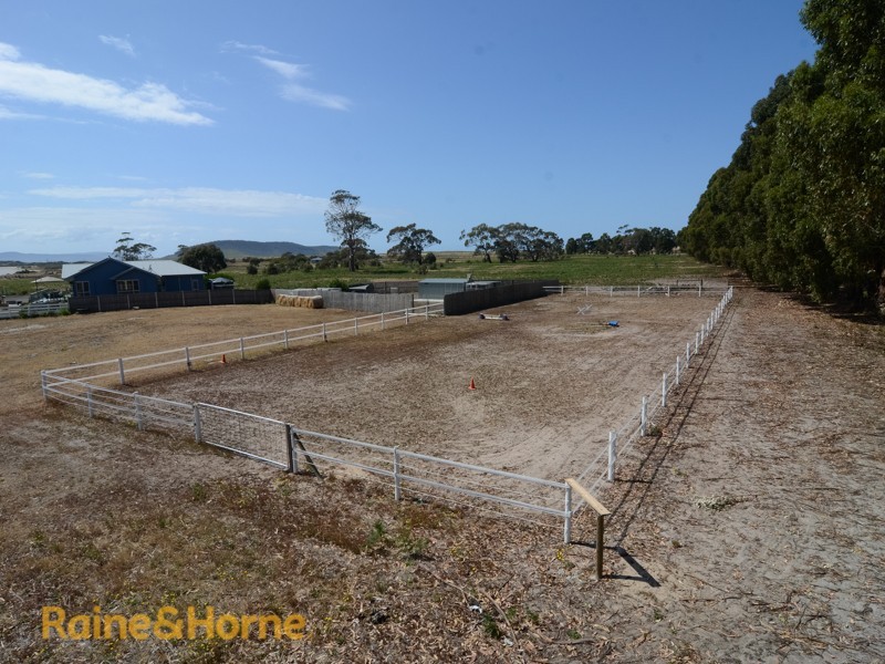 2944 South Arm Road, South Arm TAS 7022