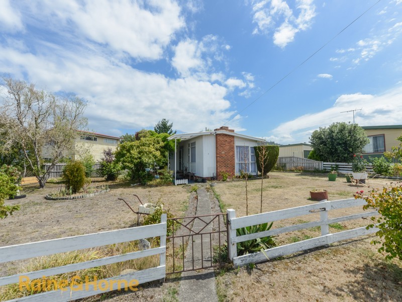 4 Ninabah Street, Howrah TAS 7018
