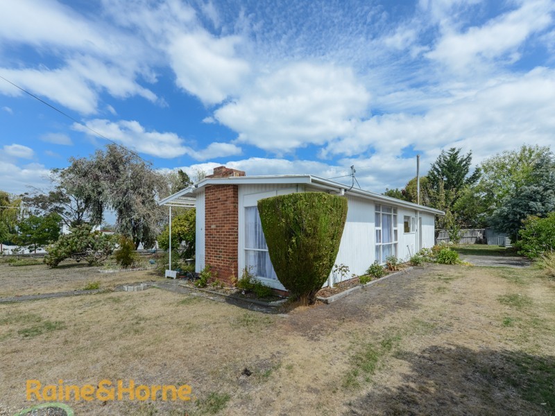 4 Ninabah Street, Howrah TAS 7018