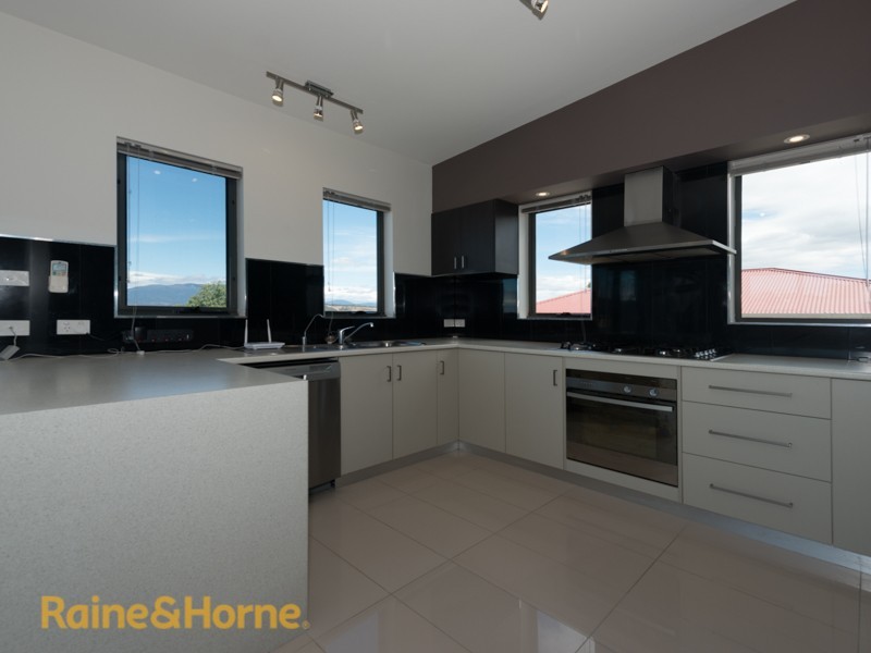 1/30 Cologne Drive, Oakdowns TAS 7019