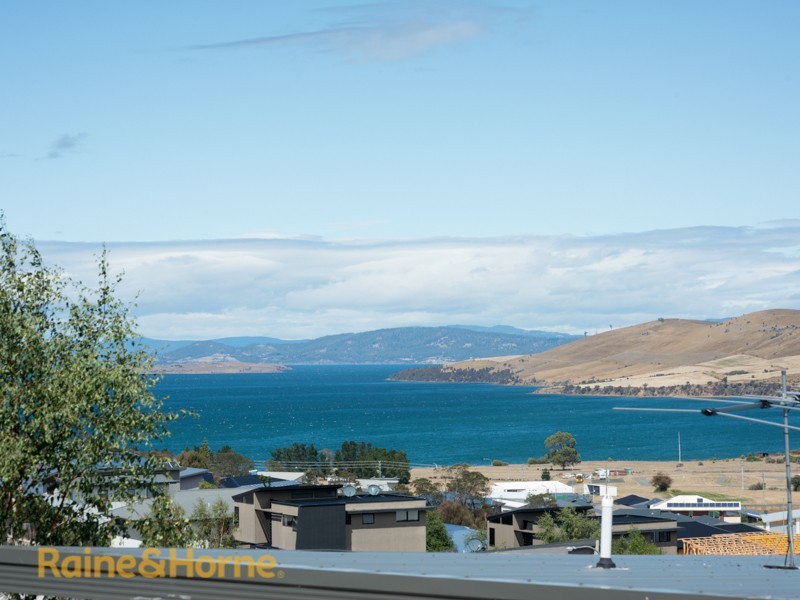 1/30 Cologne Drive, Oakdowns TAS 7019