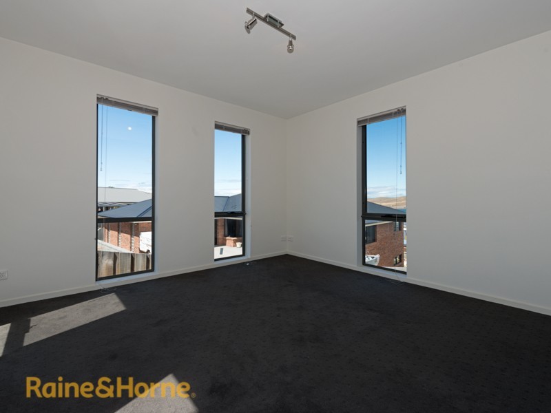 1/30 Cologne Drive, Oakdowns TAS 7019