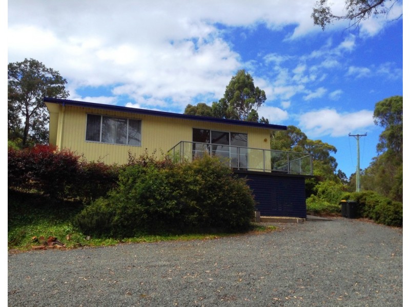 330 Howden Road, Howden TAS 7054