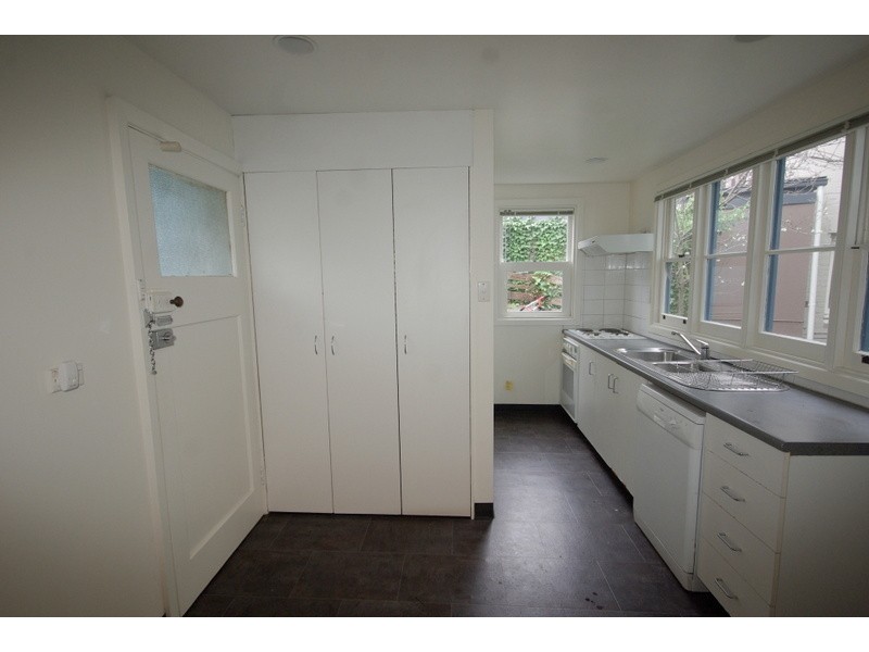 2/685 Sandy Bay Rd, Sandy Bay TAS 7005