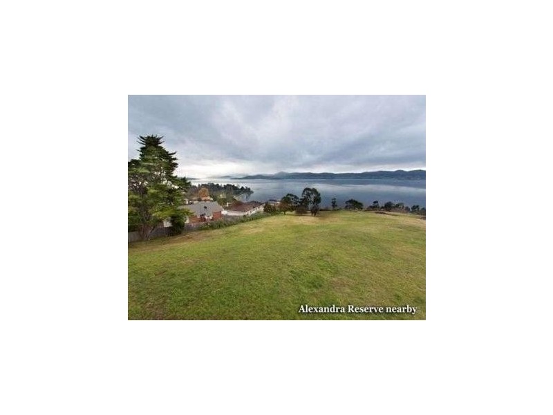 2/685 Sandy Bay Rd, Sandy Bay TAS 7005