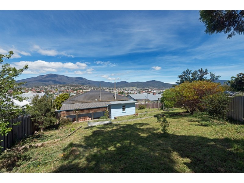 31 Blair Street, Lutana TAS 7009