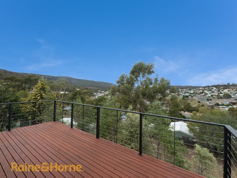 23 Wassell Place, Lindisfarne TAS 7015