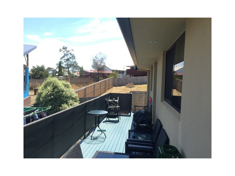 2/95 Oakdowns Parade, Oakdowns TAS 7019