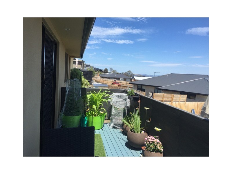 2/95 Oakdowns Parade, Oakdowns TAS 7019