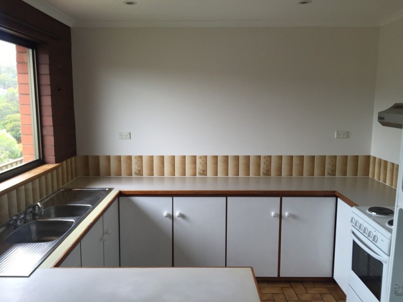 36 St Helens Street, Lindisfarne TAS 7015