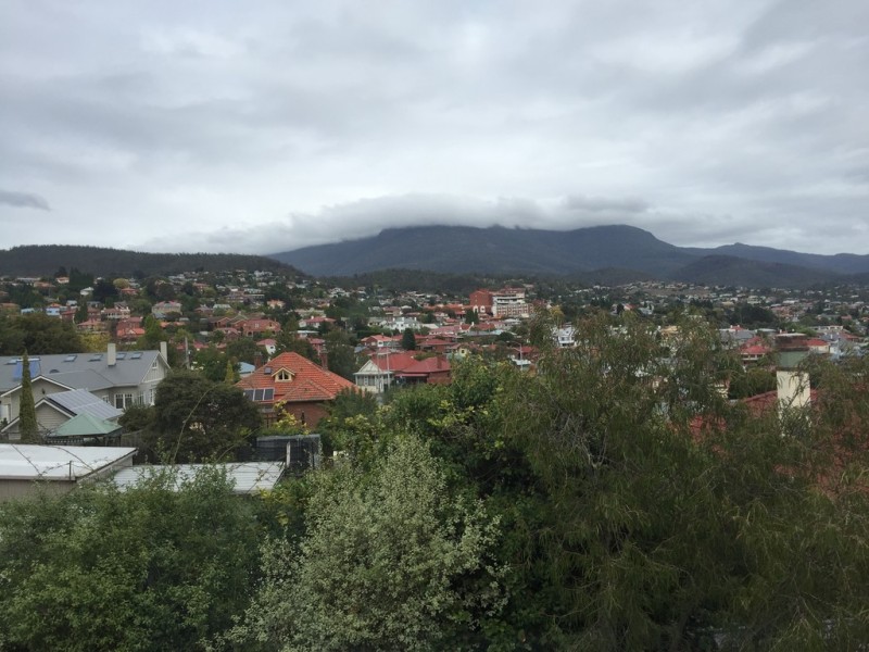 2/8 Sunnyside Road, New Town TAS 7008