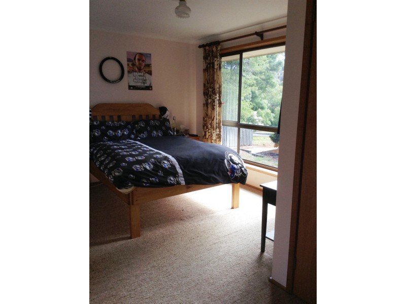 273 Redwood Road, Kingston TAS 7050