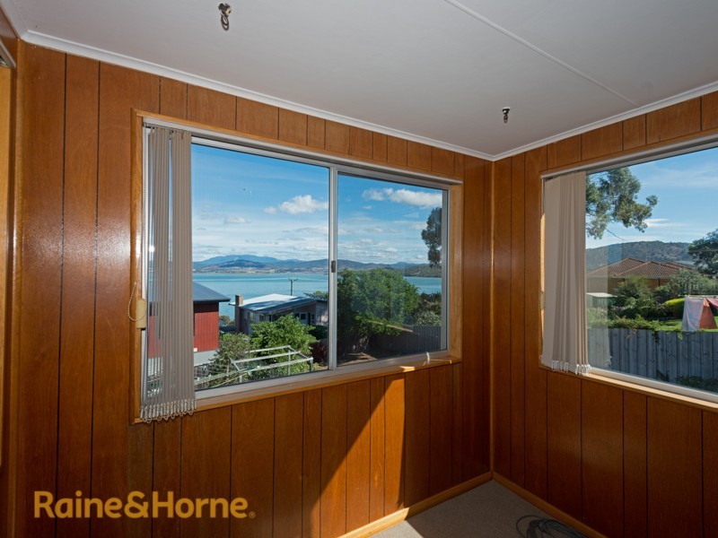 10 Honolulu Street, Midway Point TAS 7171