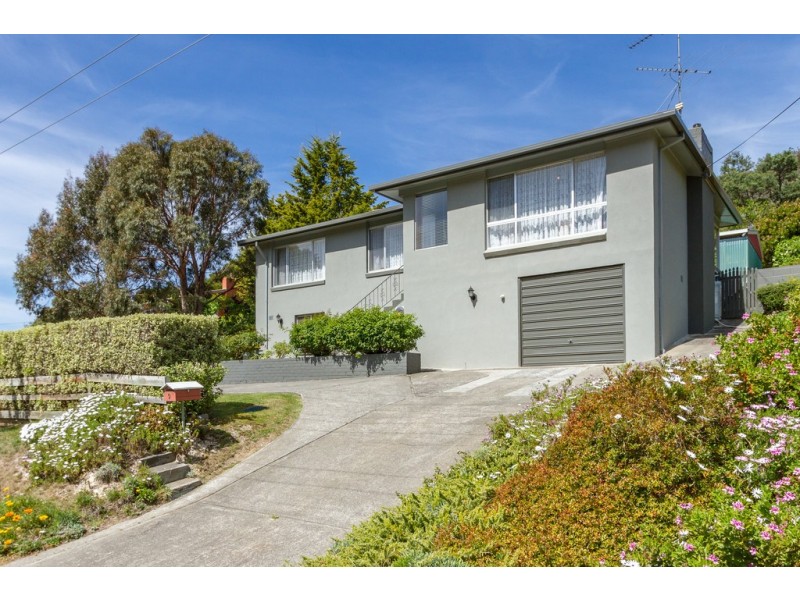 9 Glenlusk Road, Berriedale TAS 7011