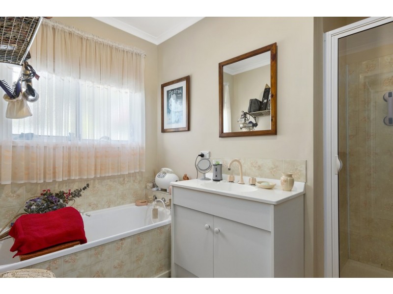 9 Glenlusk Road, Berriedale TAS 7011
