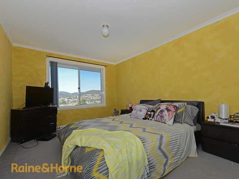 1/10 Badden Court, Glenorchy TAS 7010