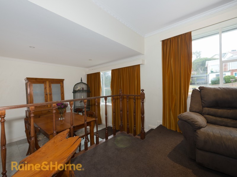 34 Cottesloe Street, Lindisfarne TAS 7015