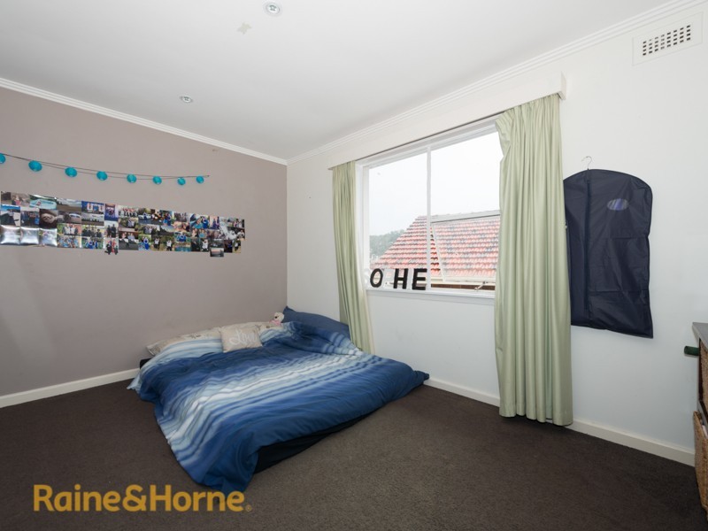 34 Cottesloe Street, Lindisfarne TAS 7015