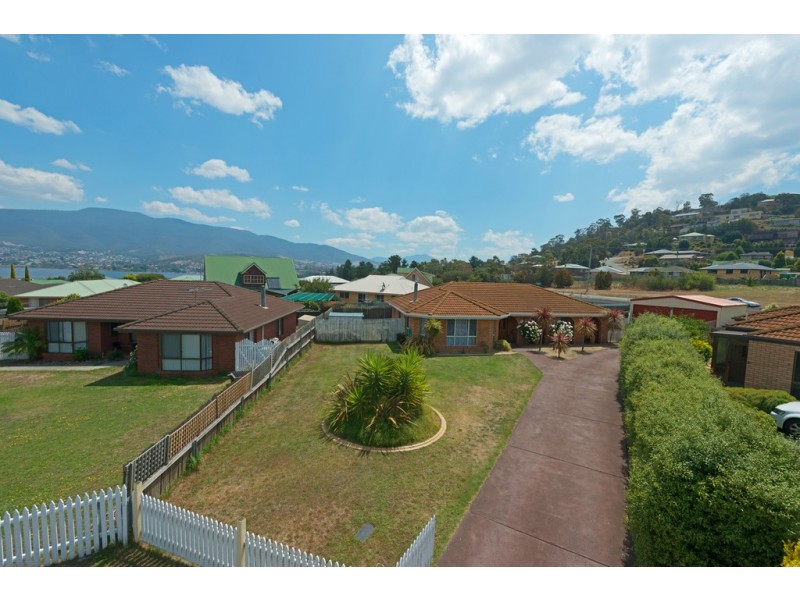 8 Ravensbourne Place, Old Beach TAS 7017