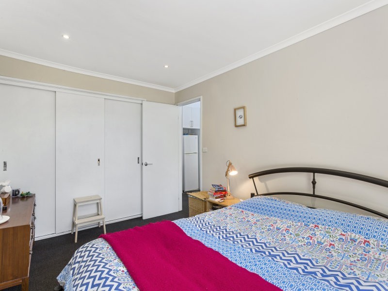 2/161 Pottery Road, Lenah Valley TAS 7008