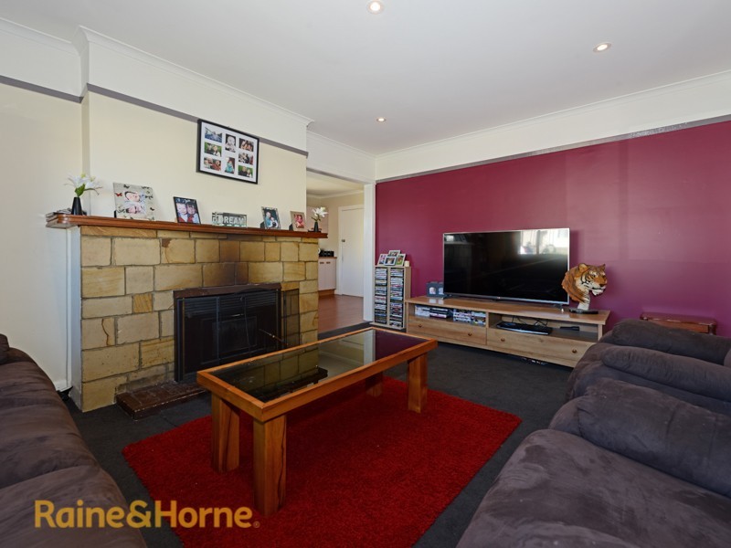 49 Edinburgh Crescent, Goodwood TAS 7010