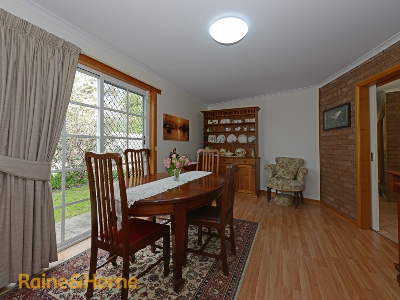 12 Sunways Avenue, Seven Mile Beach TAS 7170