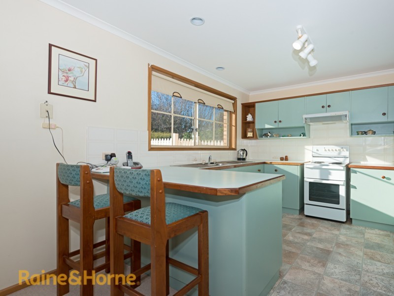 1-6 Nelumie Street, Lindisfarne TAS 7015
