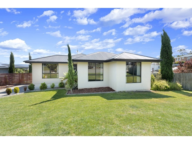 10 Cologne Drive, Oakdowns TAS 7019