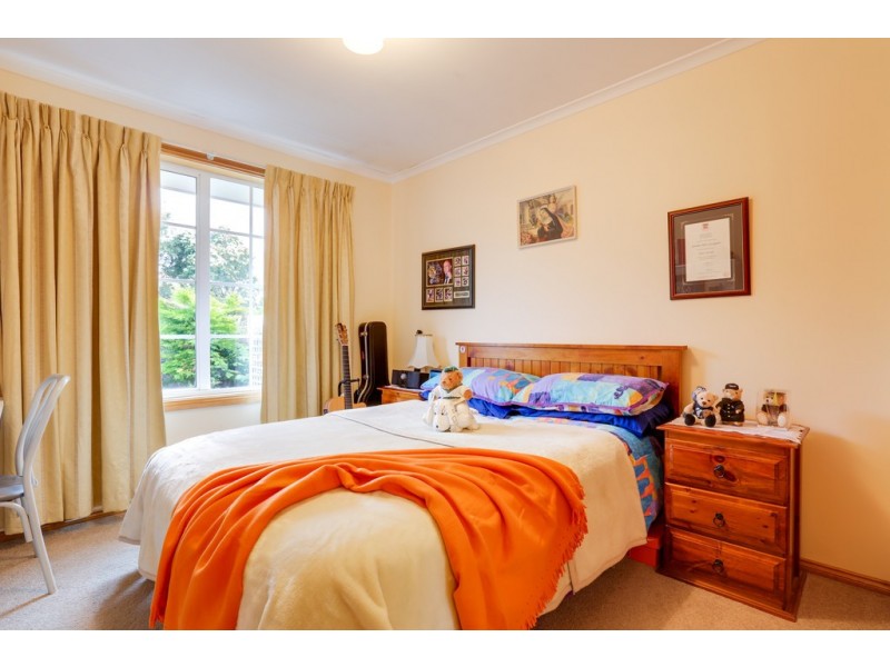 47 Chardonnay Drive, Berriedale TAS 7011