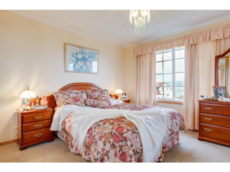 47 Chardonnay Drive, Berriedale TAS 7011