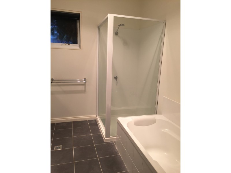 2/36 Garden Road, Moonah TAS 7009