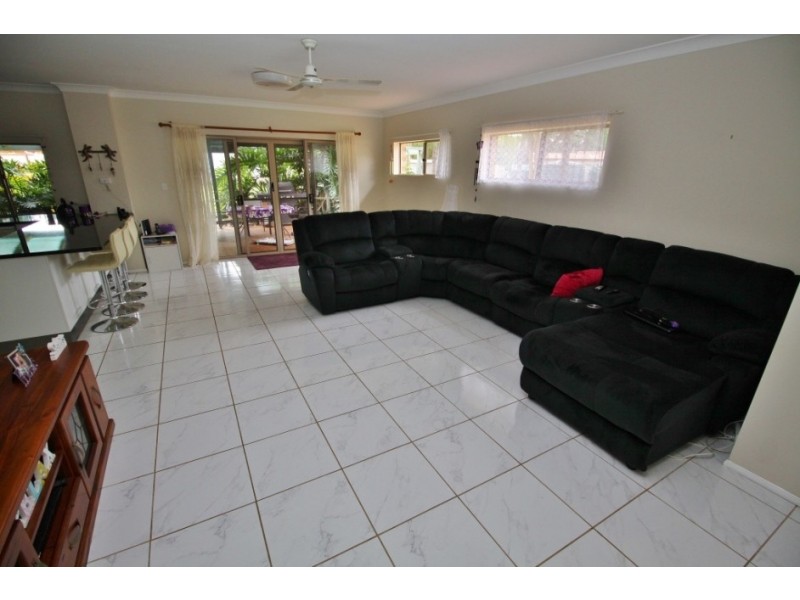 20 Grant Avenue, Kingaroy QLD 4610