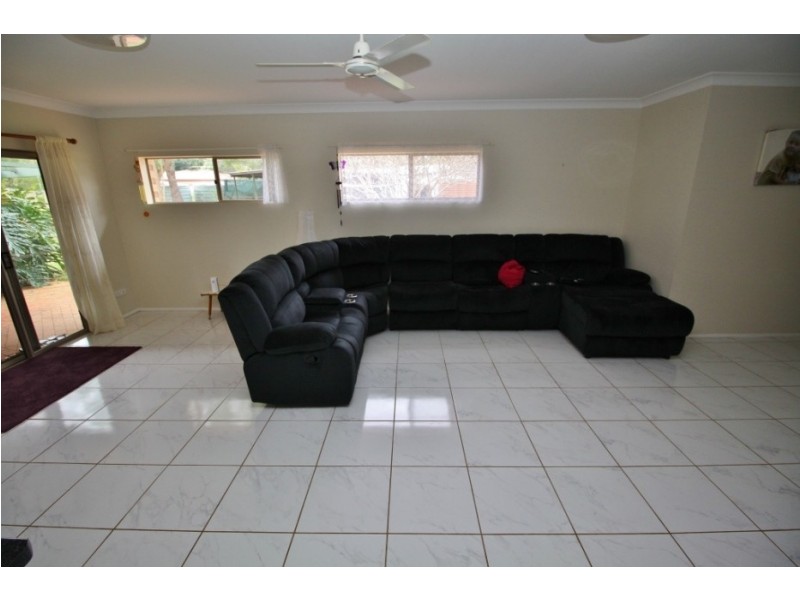 20 Grant Avenue, Kingaroy QLD 4610