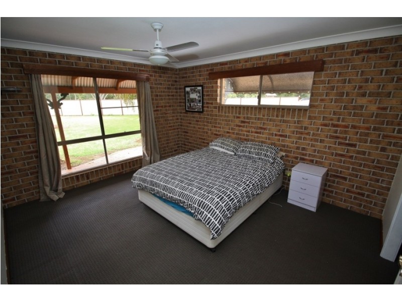 20 Grant Avenue, Kingaroy QLD 4610