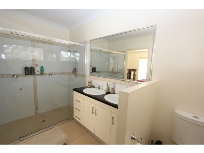 162 – 168 Premier Drive, Kingaroy QLD 4610